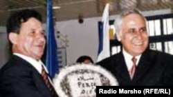 Израил-- Абу-ГIошан юьртда Жабир Салим а (аьр.), зударий хьийзорна карарчу хенахь набахтехь кхобуш а, 2000-2007-чу шерашкахь Израилан президент лаьттина а волу Моше Кацав а, Абу-ГIош, 2006