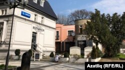 Зелена Гура рестораны. Ул вакытта кафе-рестораннар ризыкны үзең белән алып китү шарты белән генә эшли иде