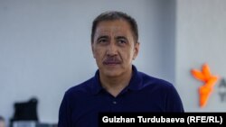 Артур Медетбеков.