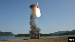 Հյուսիսային Կորեան հրթիռ է փորձարկում, արխիվ