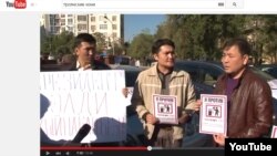 "Троя аты" видеосунан бир көрүнүш  