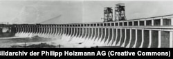ДніпроГЕС після відбудови. Початок 1943 року