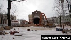 Рэканструкцыя Купалаўскага тэатру