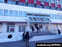 Уваход у ліцэй. Чарада выбарцаў не перапынялася