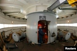 Ремонт турбины Красноярской ГЭС. 2 марта 2017 года.