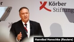 Майк Помпео виступив неподалік від того місця, де до свого падіння пролягав Берлінський мур