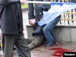 7-апрелдеги кандуу булоон, 2010-жыл.