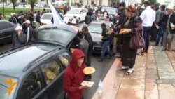 Митингчилер түштөнүүдө