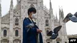 Իտալիա - Զբոսաշրջիկ Միլանում, 5-ը մարտի, 2020թ.