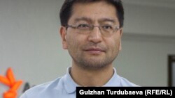 Талант Султанов