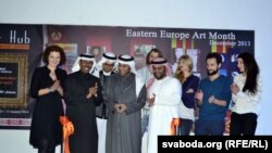 Са знанымі людзьмі Абу-Дабі