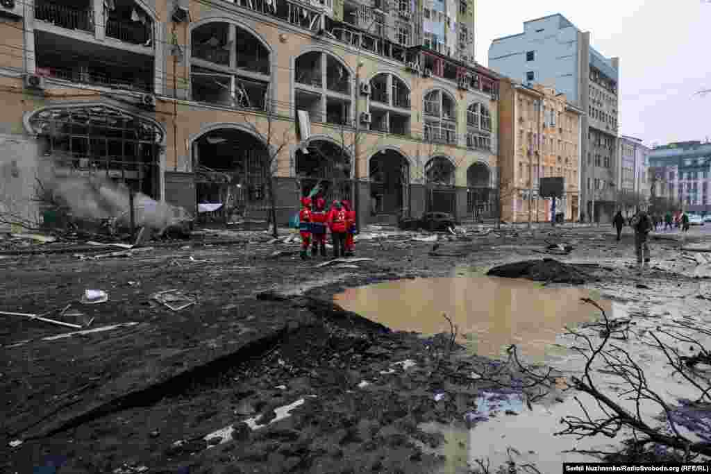 Şeerde 16 tedaviylev müessisesi, 17 mektep ve 13 bala bağçası qızdıruvsız qaldı