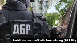 У відомстві не вказали прізвища експосадовця. Водночас відомо, що начальником Служби безпеки Віктора Януковича був Костянтин Кобзар