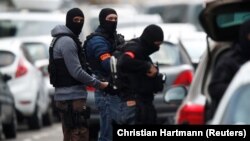 Співробітники поліції проводять спецоперацію в Страсбурзі, 13 грудня 2018 року
