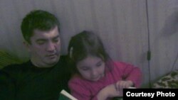 Тохтур Гунашев жиндир ясгун. 