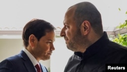 Secretarul de stat american Marco Rubio (stânga) și reprezentantul Ucrainei, Rustem Umerov, s-au întâlnit în Florida pe 30 noiembrie în încercarea de a elabora o propunere de pace.