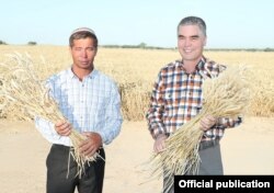 Туркманистон президенти Гурбангули Бердимуҳамедов Лебап вилоятига сафари давомида