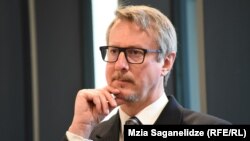 Карл Харцель