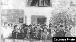 Казахстан -- Немцойн автономи кхолларна дуьхьал Целиноградехь (хIинца Казахстанан коьрта гIала Астана) арабевллера хIара нах, Манг1979 