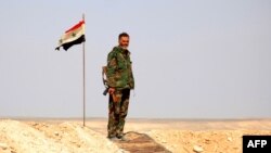 سرباز سوری در حمص