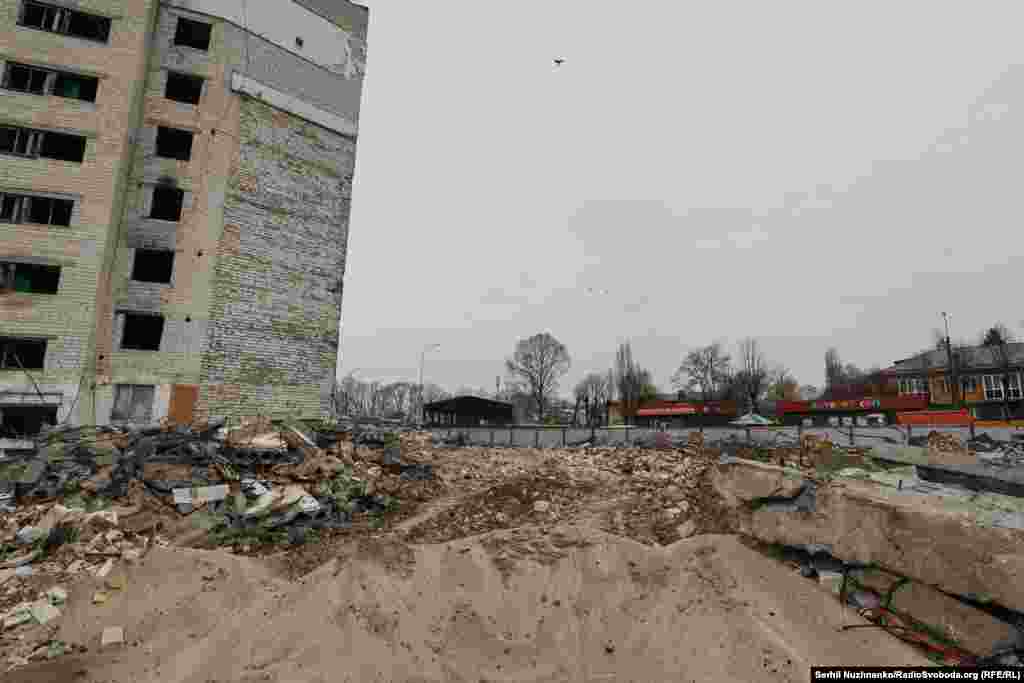 Дитячий майданчик у Бородянці