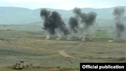 Զորավարժություններ Լեռնային Ղարաբաղում, արխիվ