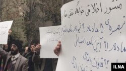 تصویر، آرشیوی است.