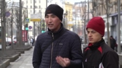 Ортомчулардын оюнчугуна айланган мигранттар