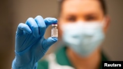 Про якого саме виробника вакцини йдеться і що це за вакцина – міністр не уточнив (фото ілюстративне)