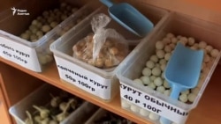 Кыргызстанец открыл магазин в Москве и продает шоро, чучук и курут