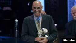 Հայաստան - 2017 թվականի «Ավրորա» մրցանակը շնորհվել է Թոմ Քաթինային, Երևան, 28-ը մայիսի, 2017թ․