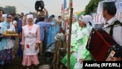 Татар Каргалыда үктән Сабантуйга 10 мең кеше килде