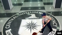 سازمان‌های امنیتی آمریکا در دسامبر سال ۲۰۰۷ اعلام کردند «دولت ایران پروژه تولید سلاح هسته‌ا‌ی را در پاییز سال ۲۰۰۳ متوقف کرده است.» (عکس: epa)