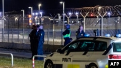 У аэрапорце Капэнгагену падчас спыненьня руху самалётаў. 22 верасьня 2025 году