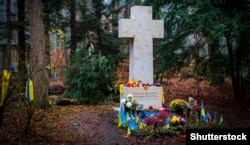 Могила Степана Бандери в Мюнхені