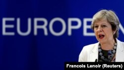 Մեծ Բրիտանիայի վարչապետ Թերեզա Մեյ, արխիվ