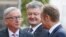 Президент Єврокомісії Жан-Клод Юнкер (ліворуч), президент України Петро Порошенко (посередині) та президент Європейської ради Дональд Туск (праворуч) у Києві, 13 липня 2017 року
