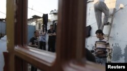 Орусияда иштеп жүргөн борборазиялыктар. 