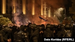 აქცია ათონელზე