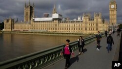 Наразі Лондонський міст оточений поліцією (фото ілюстративне)