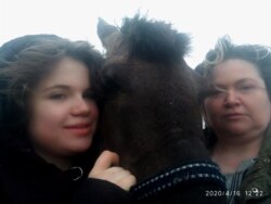 Тася и Елена Перчиковы