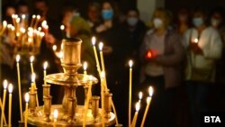 Раніше представник Крайової ради українців Криму, головний редактор газети «Кримська Світлиця» Андрій Щекун повідомляв, що російські силовики зірвали богослужіння в храмі ПЦУ на півострові