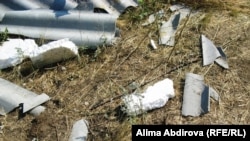 Жарылыстан құлаған үйдің орнындағы нәрестенің  күтімі туралы кітап. Aқтөбе. 30 шілде 2011 жыл.