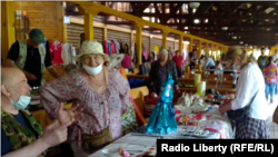 Барахолка на Измайловском, Москва