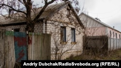 Порожні будівлі села Сизе