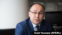Даурен Абаев в бытность министром информации и коммуникаций Казахстана.