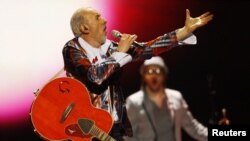 Dino Merlin na Eurosongu 2011. u Njemačkoj predstavljao je BiH sa pjesmom ''Love in Rewind', maj 2011.