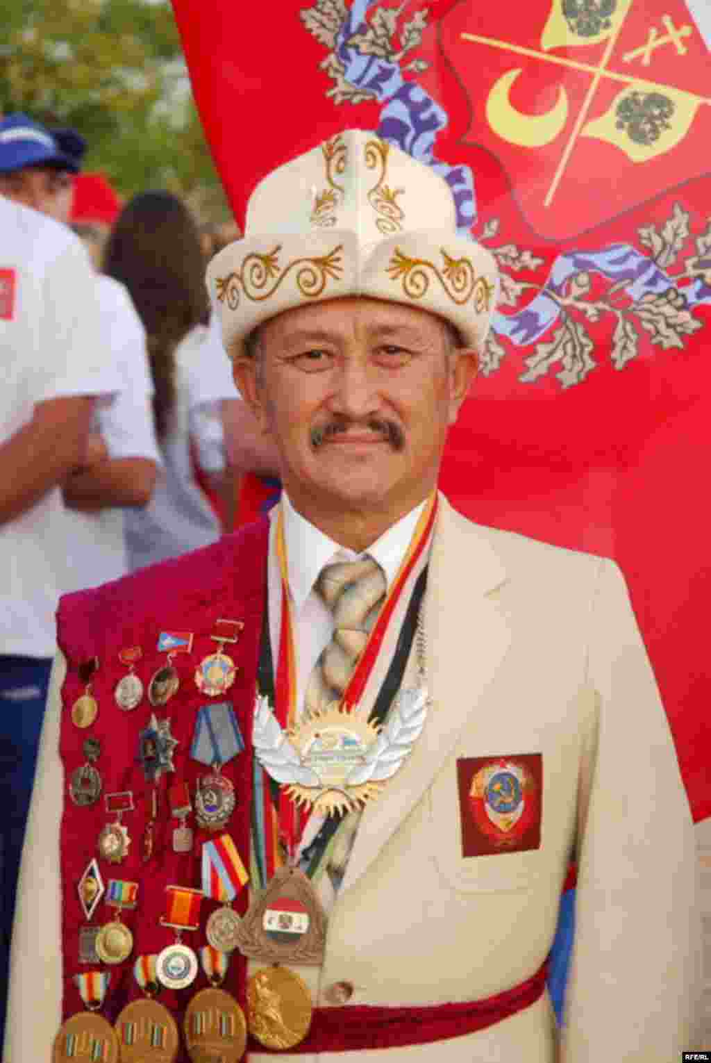 Олимпийскому чемпиону - 60 лет #2