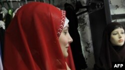 Нохчийчоь -- хьиджабаш юхкучу туьканахь, Соьлж-гIала,21Заз2011