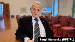 Mustafa Cemilev Pragada Azatlıq Radiosına bergen intervyü vaqtında, 2024 senesi dekabrniñ 18-i